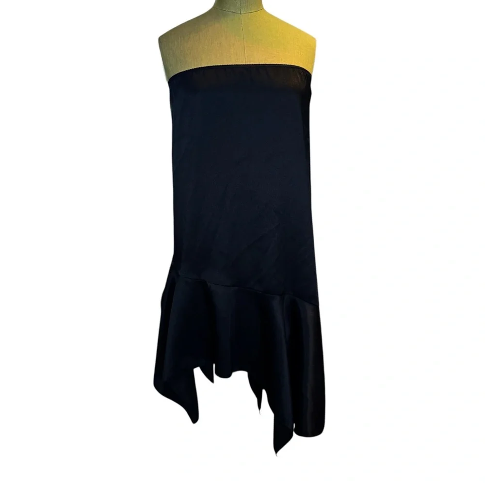 Black satin midi skirt with asymmetrical hem and flared design - Picture 4 of 4